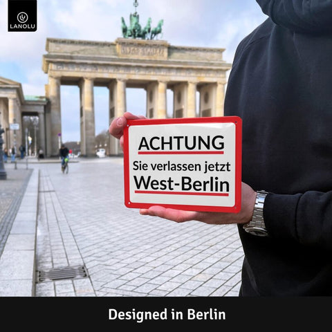 Blechschild West Berlin verlassen