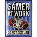 Blechschild Gamer at work
