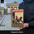 LANOLU Blechschild Painted Gate Closed Chicken 20x30cm