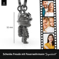 LANOLU Schlüsselanhänger Feuerwehrmann "Superhero" - Vintage Silber