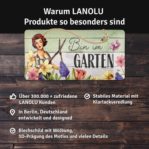 Blechschild Bin im Garten mit Blumen
