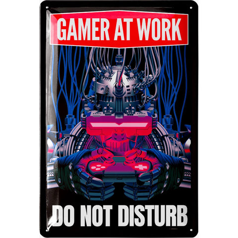 Blechschild Gamer at work