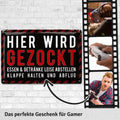Blechschild Hier wird gezockt rot